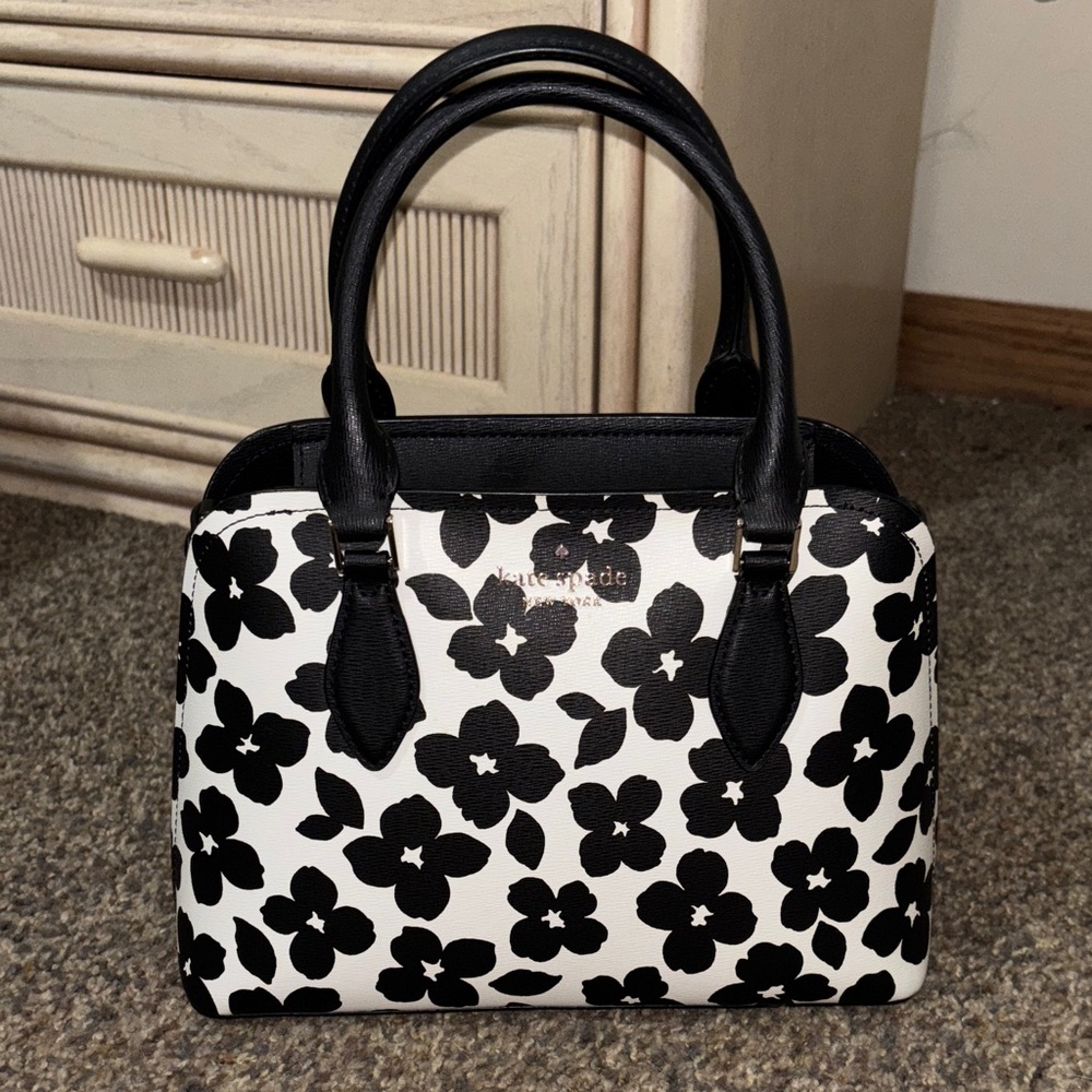 Kate Spade Darcy satchel in graphic blooms
